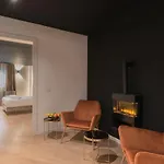 Brera Luxury Apartment Near Duomo With Wifi